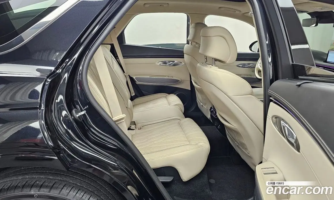 Genesis GV70 2021 2.5 автомат (гидро), фото 32