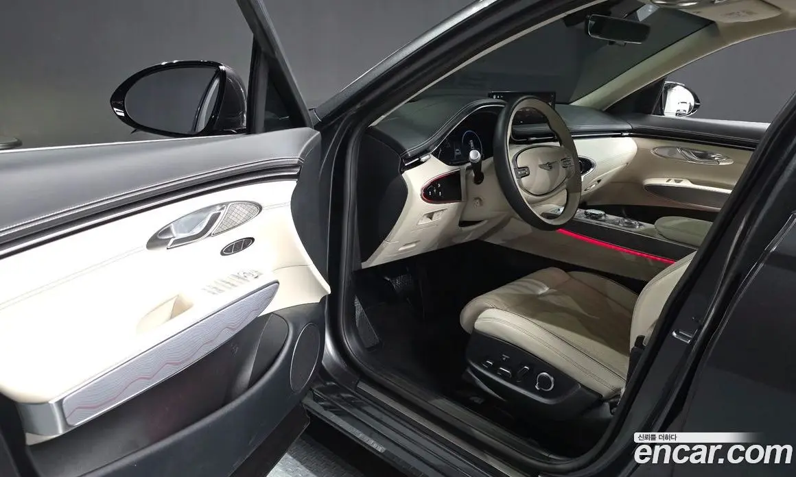 Genesis GV70 2023 2.5 автомат (гидро), фото 13