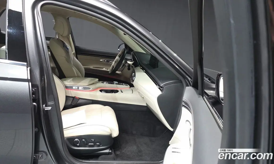 Genesis GV70 2023 2.5 автомат (гидро), фото 17