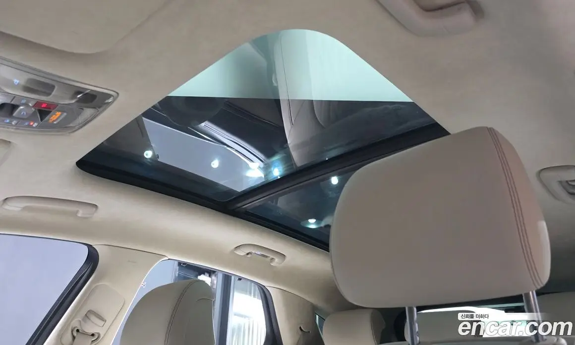Genesis GV70 2023 2.5 автомат (гидро), фото 25
