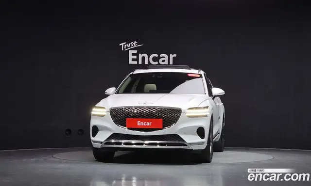 Genesis GV70 2023 2.5 автомат (гидро), миниатюра 2