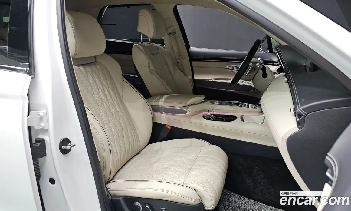 Genesis GV70 2023 2.5 автомат (гидро), фото 15