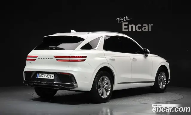 Genesis GV70 2024 2.5 автомат (гидро), миниатюра 2