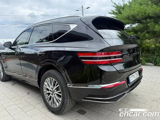 Genesis GV80 2024 2.5 автомат (гидро), миниатюра 2