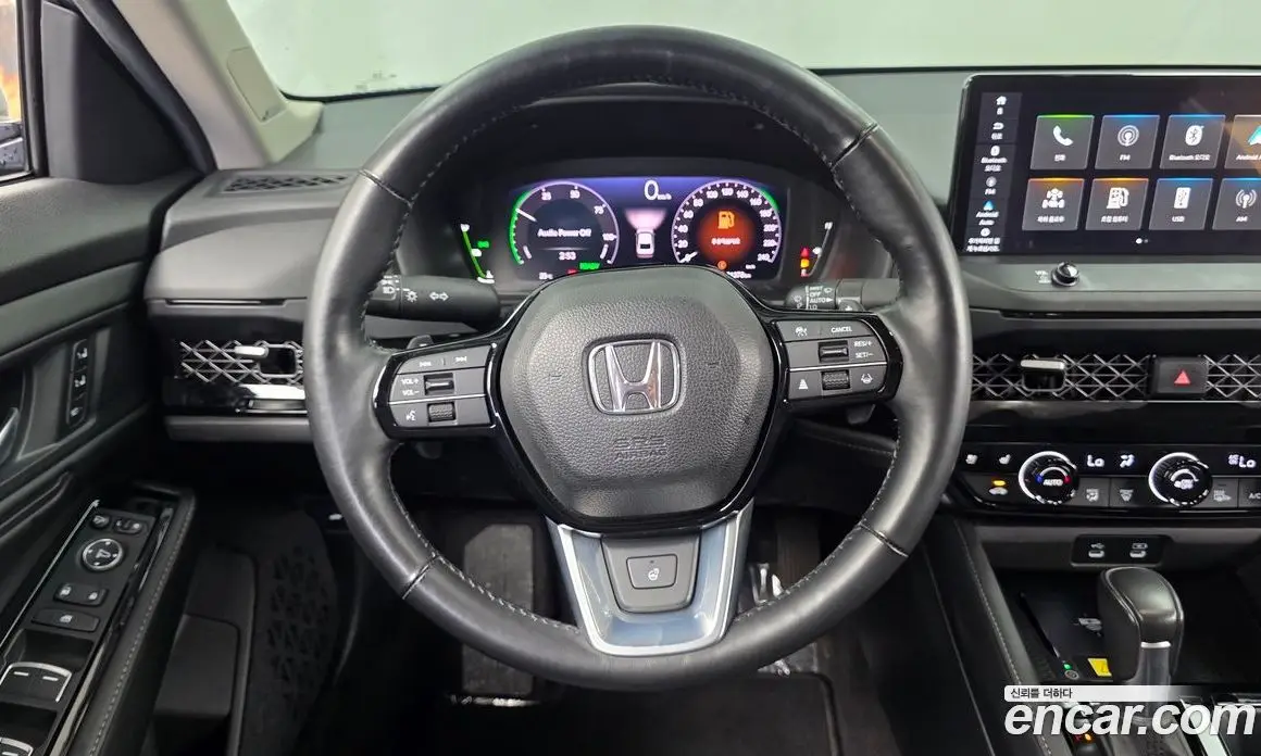 Honda Accord 2024 2.0 автомат (гидро), фото 19