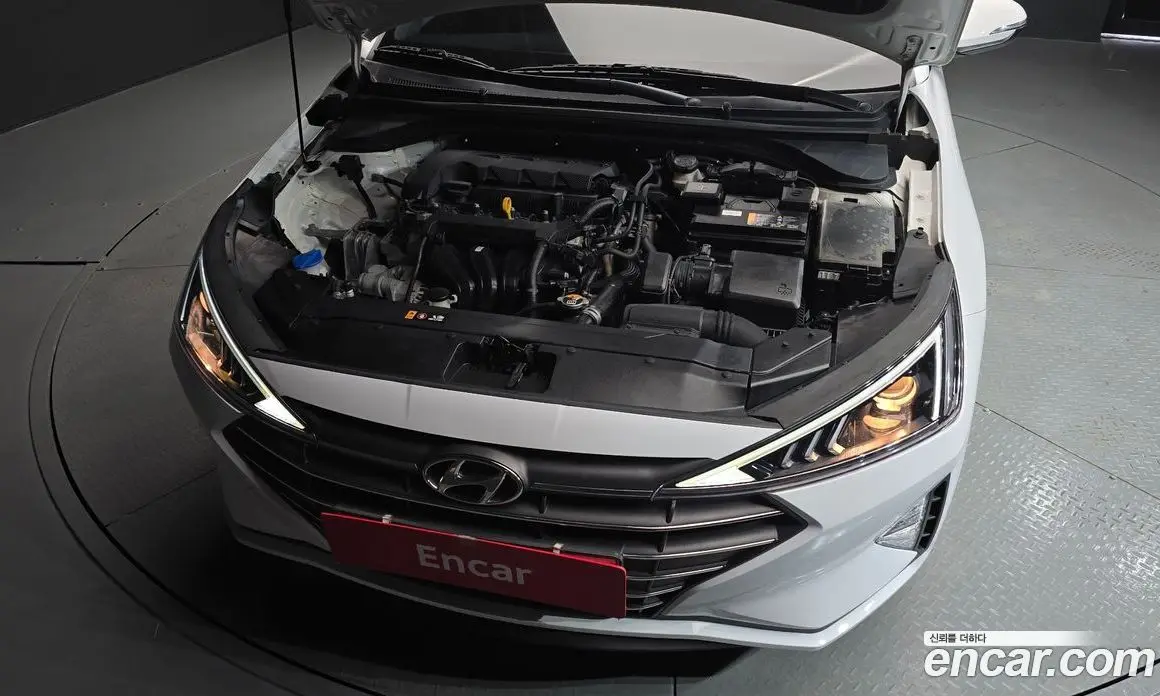 Hyundai Avante 2019 1.6 автомат (гидро), фото 6