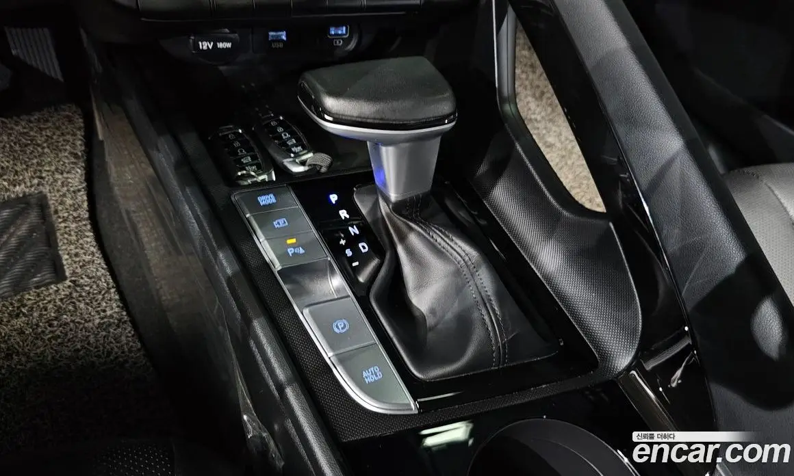 Hyundai Avante 2021 1.6 автомат (гидро), фото 12