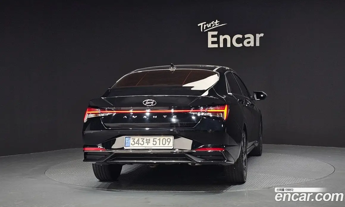 Hyundai Avante 2021 1.6 автомат (гидро), фото 4