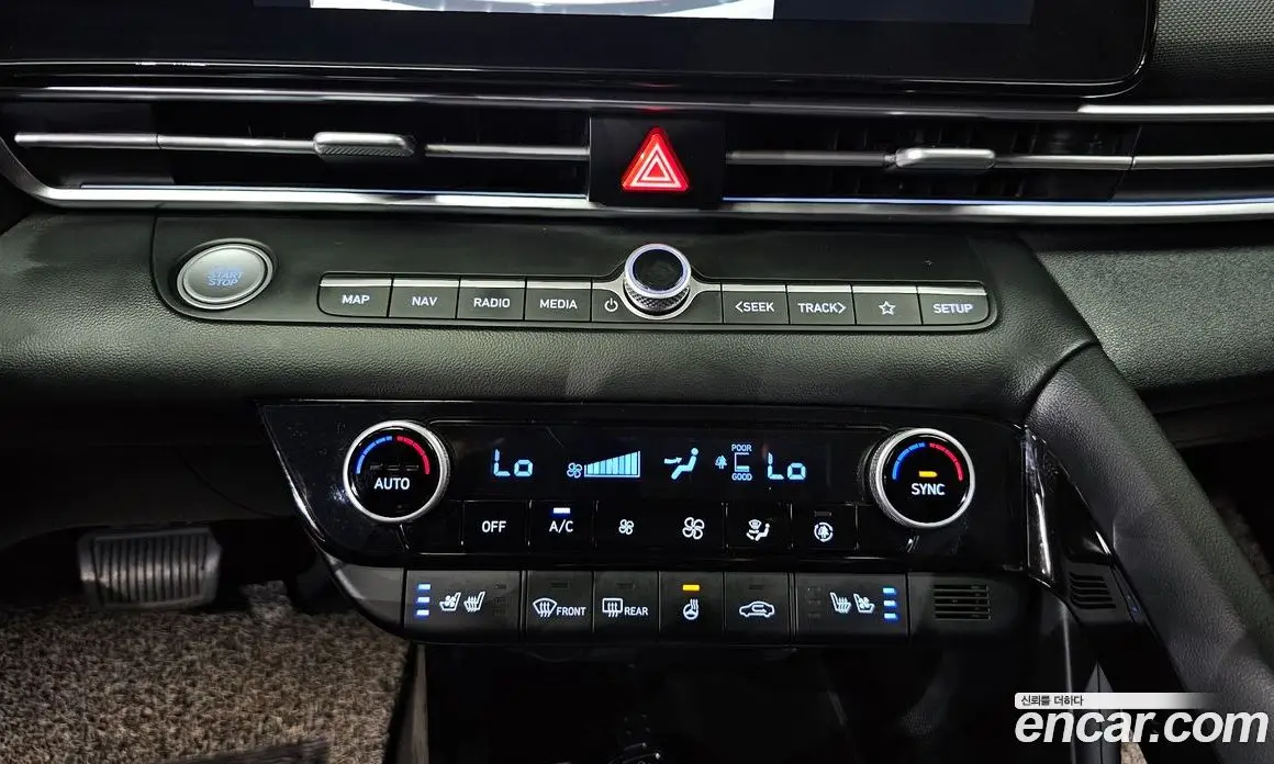 Hyundai Avante 2021 1.6 автомат (гидро), фото 31