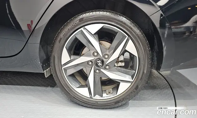 Hyundai Avante 2021 1.6 автомат (гидро), миниатюра 7