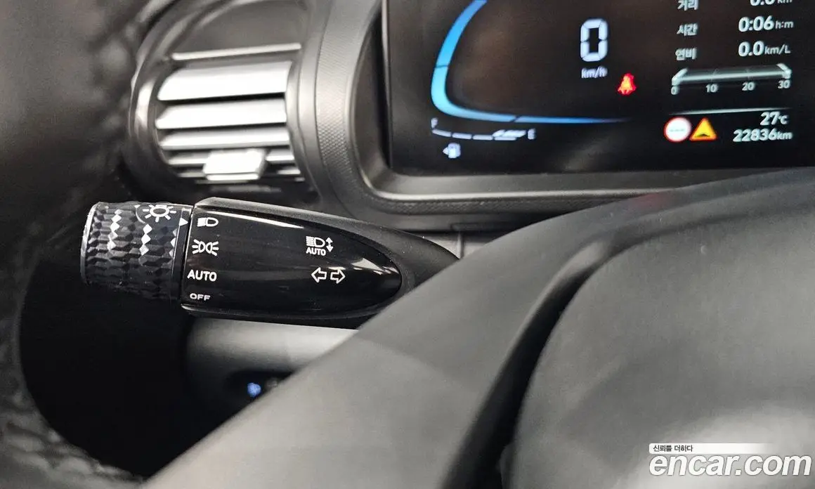 Hyundai Casper 2022 1.0 автомат (гидро), фото 28