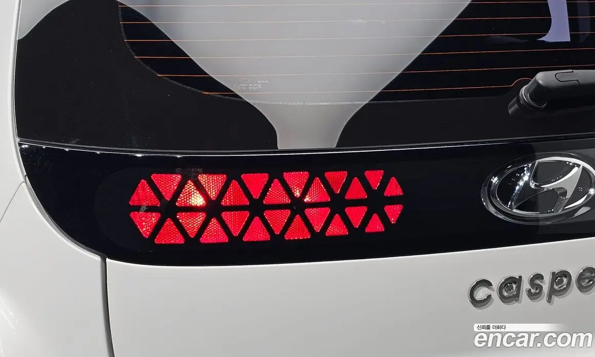 Hyundai Casper 2022 1.0 автомат (гидро), фото 9
