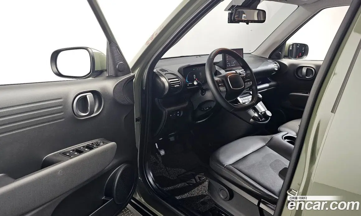 Hyundai Casper 2023 1.0 автомат (гидро), фото 13