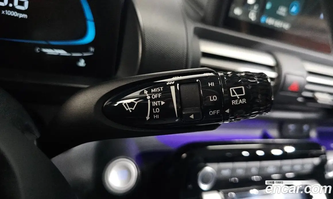 Hyundai Casper 2023 1.0 автомат (гидро), фото 24