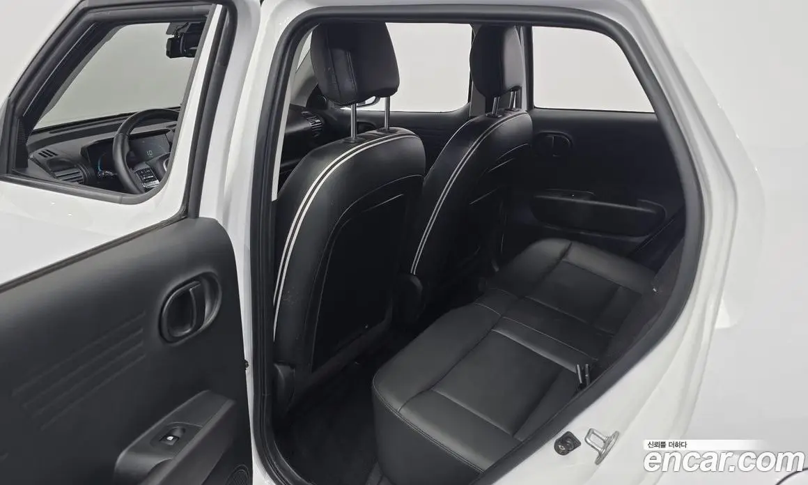 Hyundai Casper 2024 1.0 автомат (гидро), фото 11