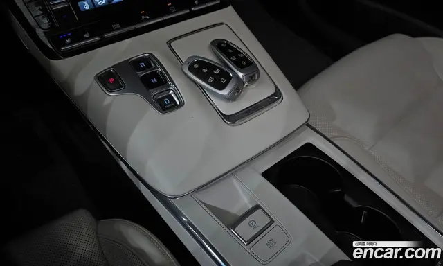 Hyundai Grandeur 2022 3.3 автомат (гидро), миниатюра 12