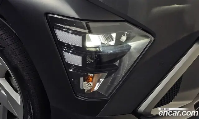 Hyundai Kona 2024 1.6 автомат (гидро), миниатюра 8
