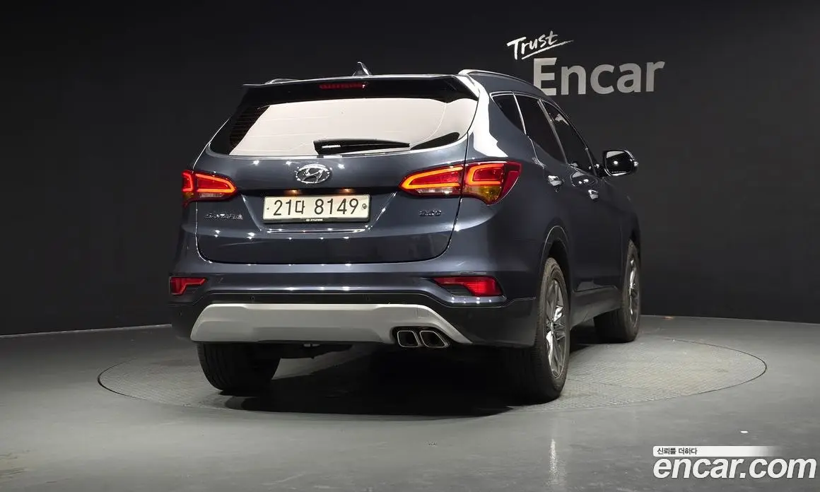 Hyundai Santa Fe 2017 2.0 автомат (гидро), фото 4