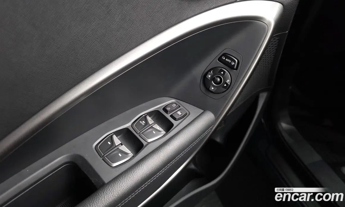 Hyundai Santa Fe 2017 2.0 автомат (гидро), фото 31