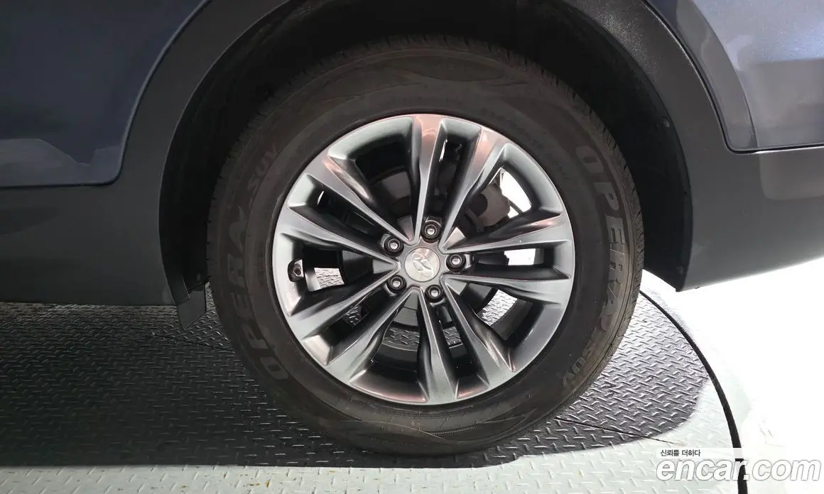 Hyundai Santa Fe 2017 2.0 автомат (гидро), фото 7