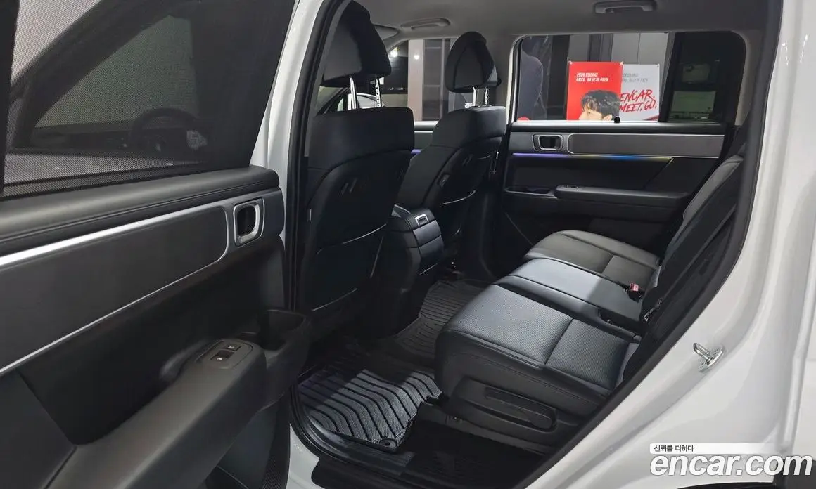 Hyundai Santa Fe 2023 1.6 автомат (гидро), фото 16