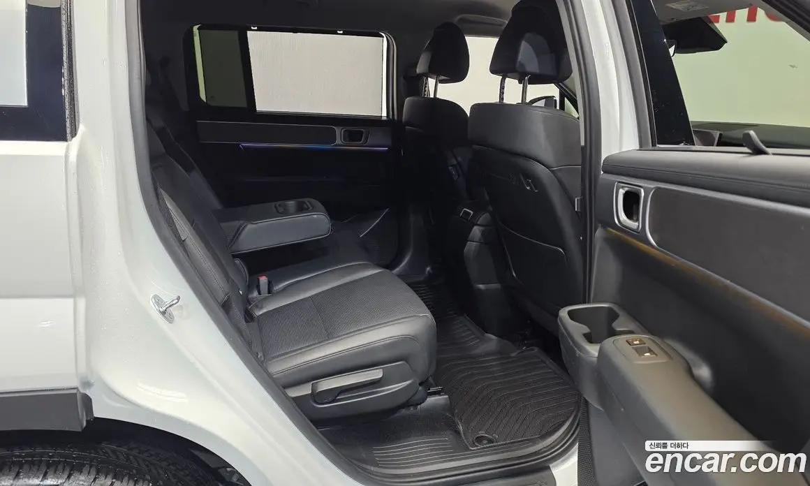 Hyundai Santa Fe 2023 1.6 автомат (гидро), фото 18