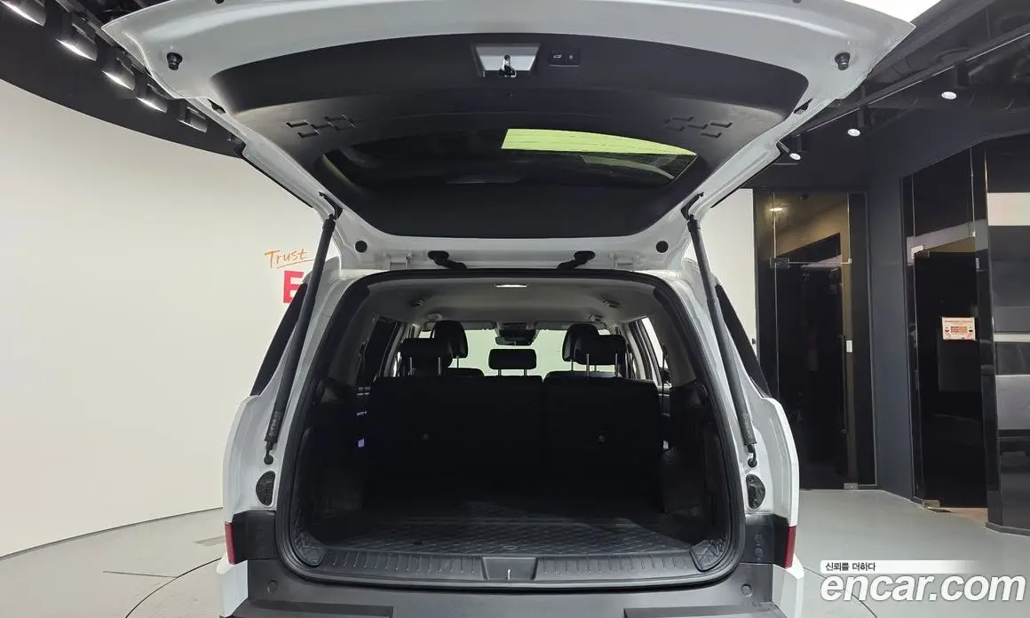 Hyundai Santa Fe 2023 1.6 автомат (гидро), фото 26