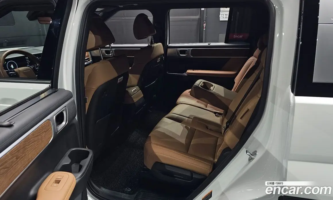 Hyundai Santa Fe 2024 1.6 автомат (гидро), фото 18