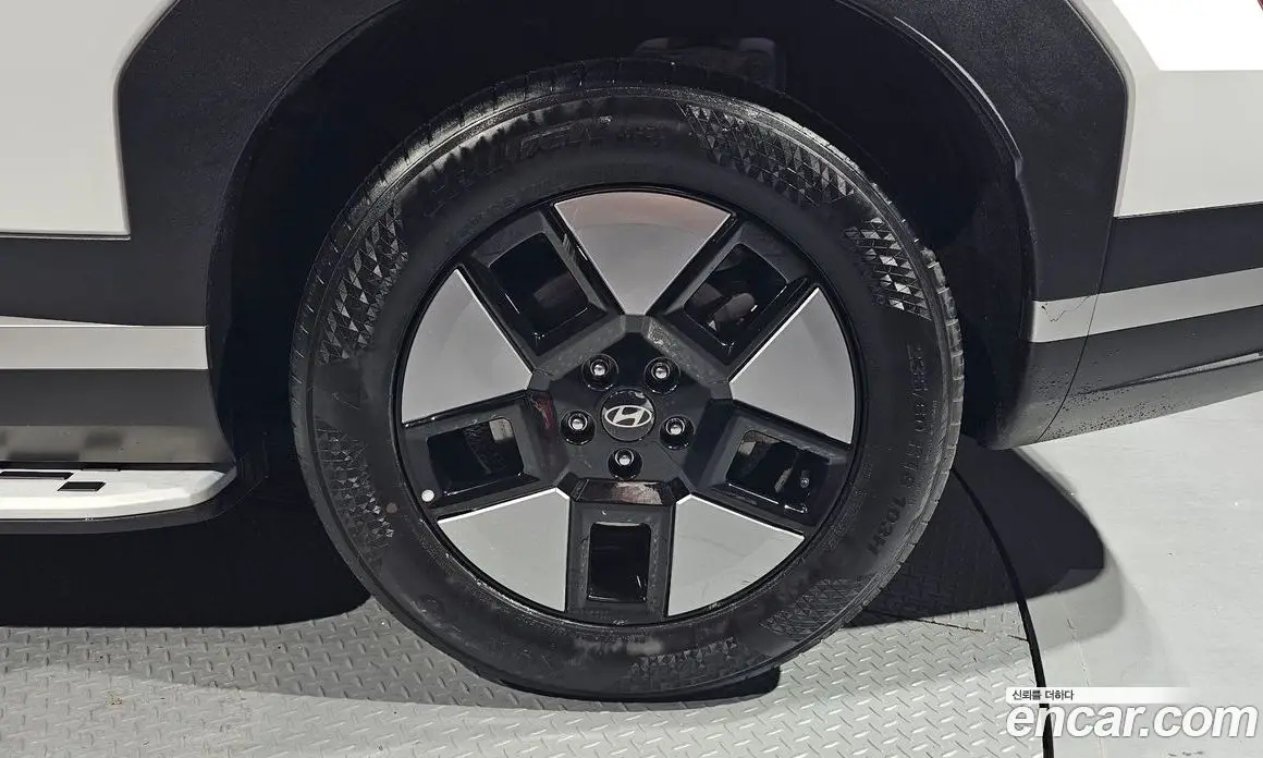 Hyundai Santa Fe 2024 1.6 автомат (гидро), фото 7