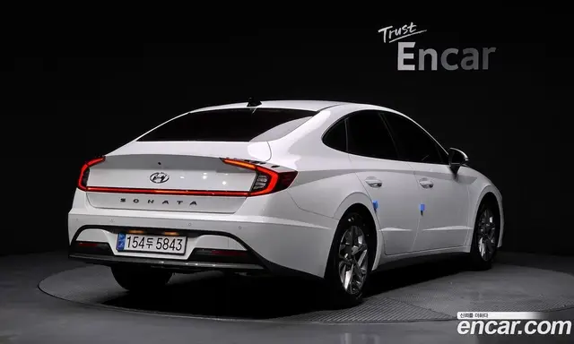 Hyundai Sonata 2023 2.0 автомат (гидро), миниатюра 2