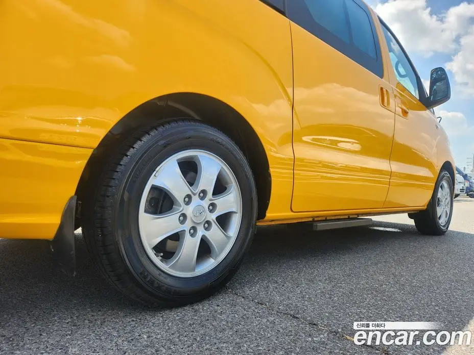Hyundai Starex 2021 2.4 автомат (гидро), фото 15