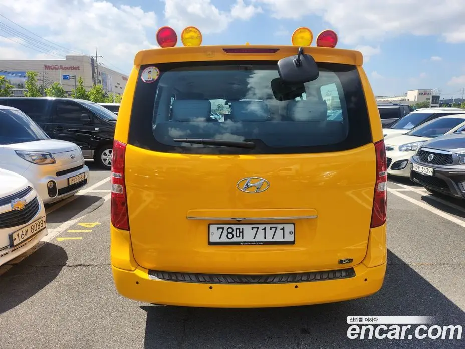 Hyundai Starex 2021 2.4 автомат (гидро), фото 4
