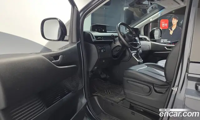 Hyundai Staria 2022 2.2 автомат (гидро), миниатюра 10