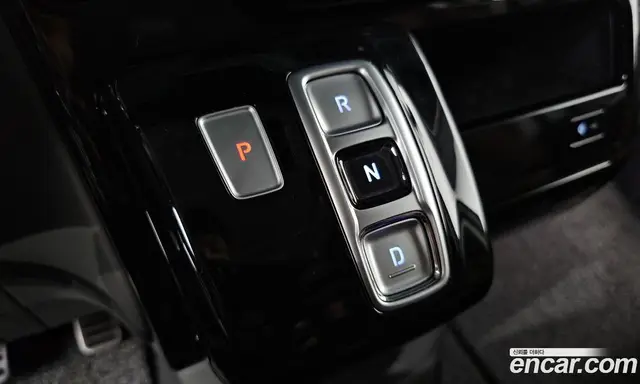 Hyundai Staria 2025 2.2 автомат (гидро), миниатюра 9