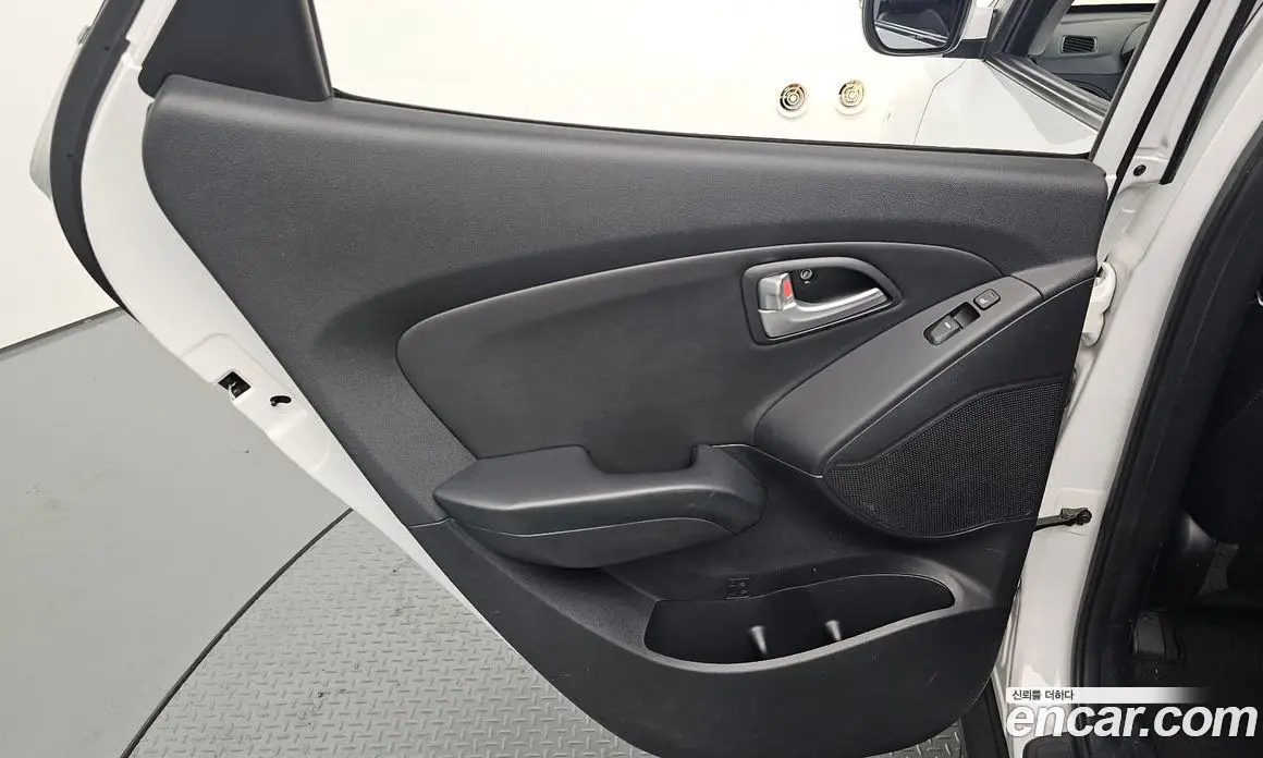 Hyundai Tucson 2014 2.0 автомат (гидро), фото 14