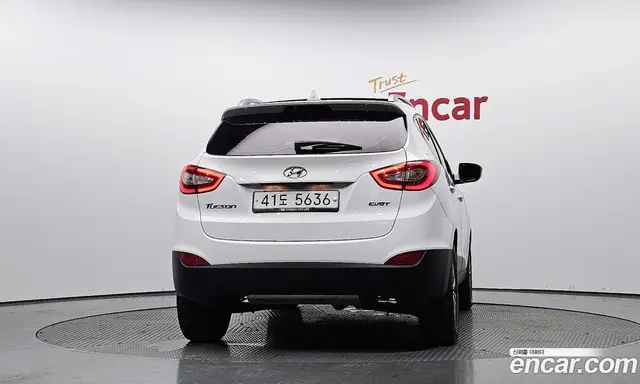 Hyundai Tucson 2014 2.0 автомат (гидро), миниатюра 3