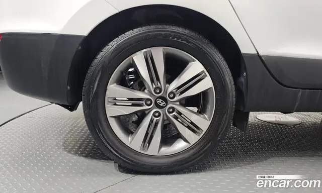 Hyundai Tucson 2014 2.0 автомат (гидро), миниатюра 4