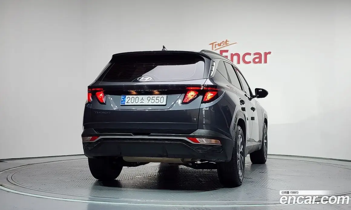 Hyundai Tucson 2022 1.6 автомат (гидро), фото 4