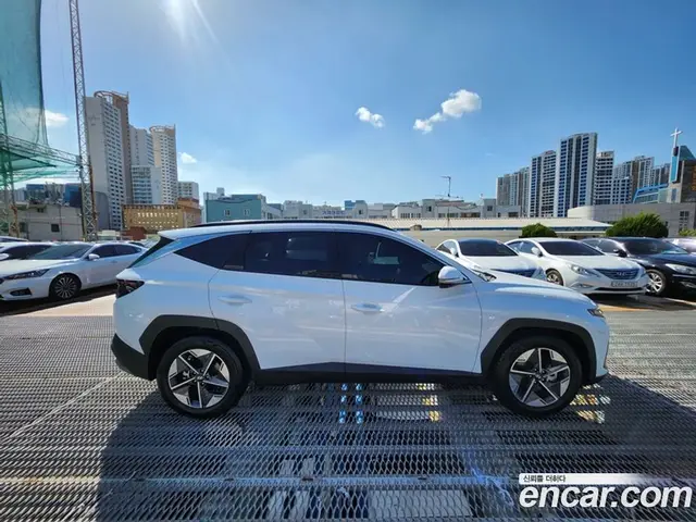 Hyundai Tucson 2024 1.6 автомат (гидро), миниатюра 7