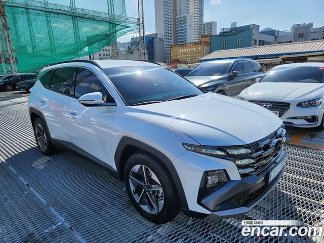 Hyundai Tucson 2024 1.6 автомат (гидро), миниатюра 8
