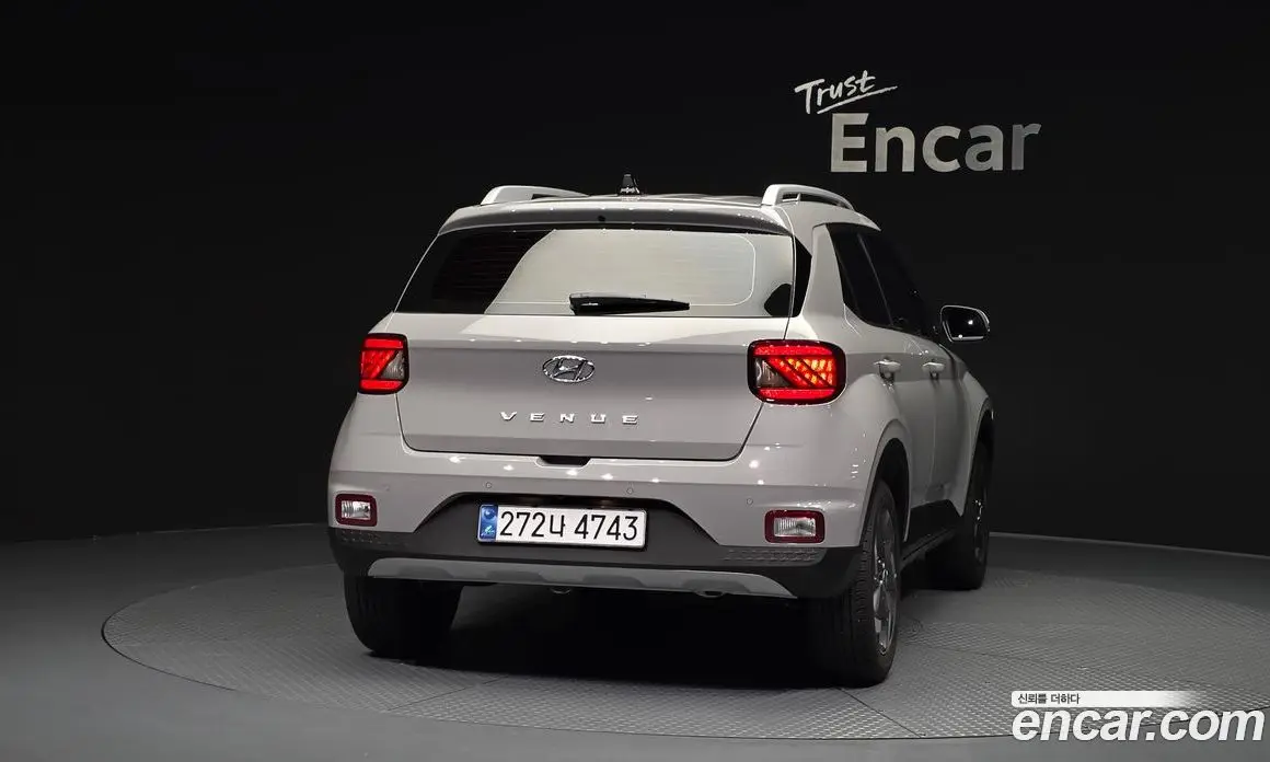 Hyundai Venue 2025 1.6 автомат (гидро), фото 4