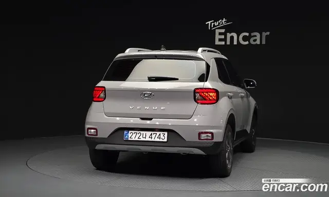 Hyundai Venue 2025 1.6 автомат (гидро), миниатюра 4