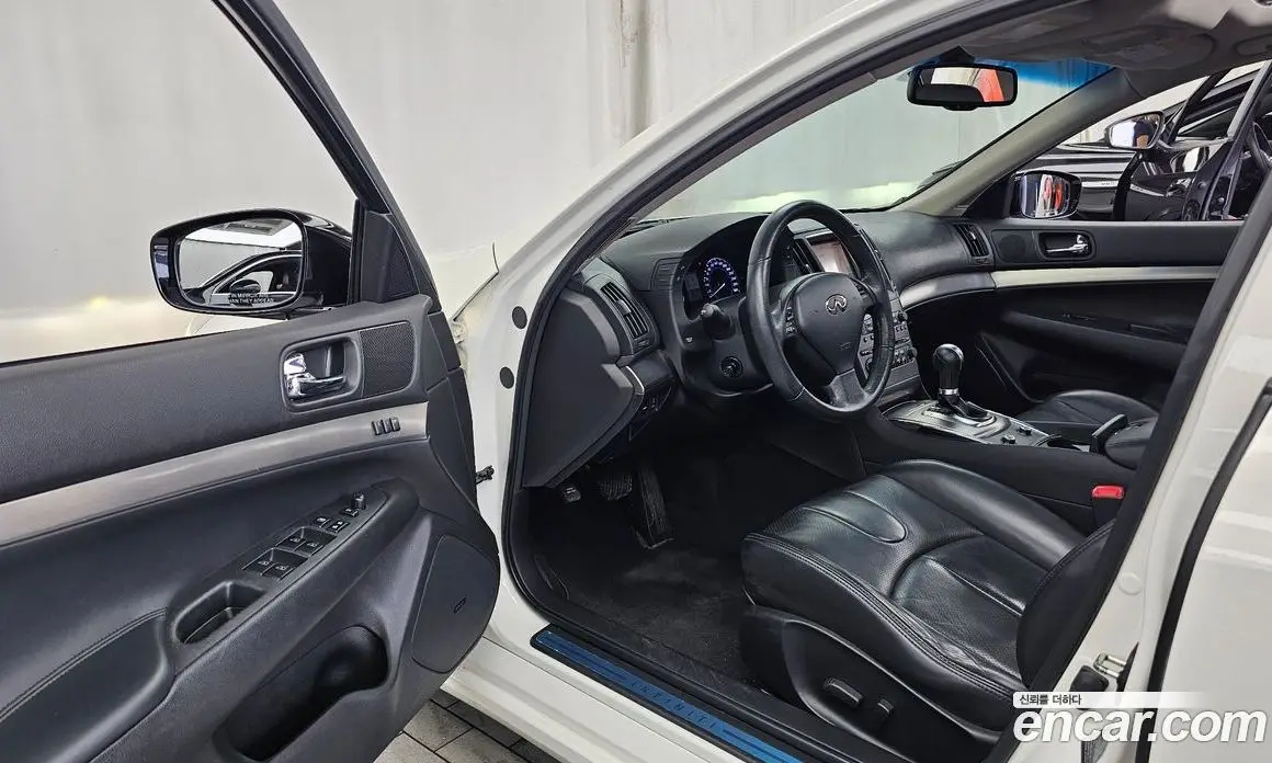 Infiniti G 2011 2.5 автомат (гидро), фото 10