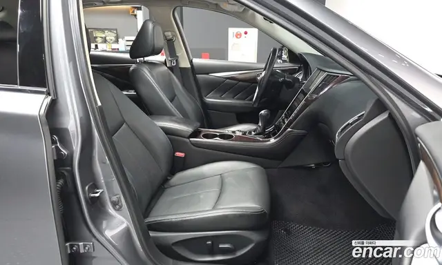 Infiniti Q50 2016 2.1 автомат (гидро), миниатюра 11