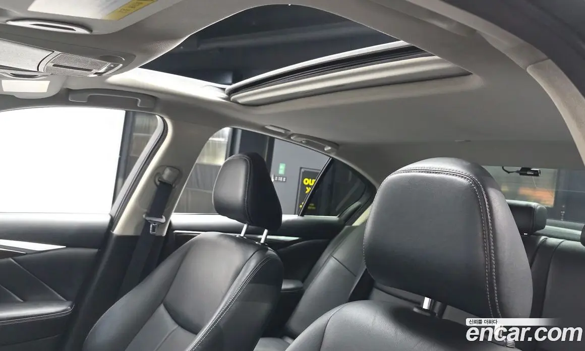 Infiniti Q50 2016 2.1 автомат (гидро), фото 19