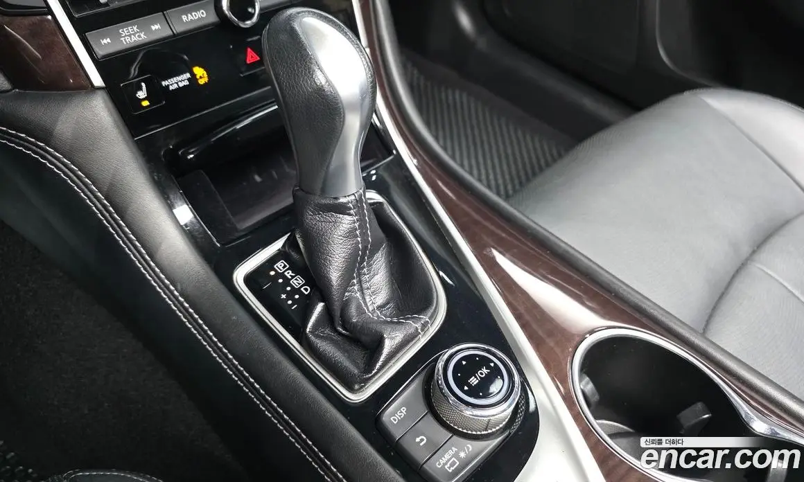 Infiniti Q50 2016 2.1 автомат (гидро), фото 9