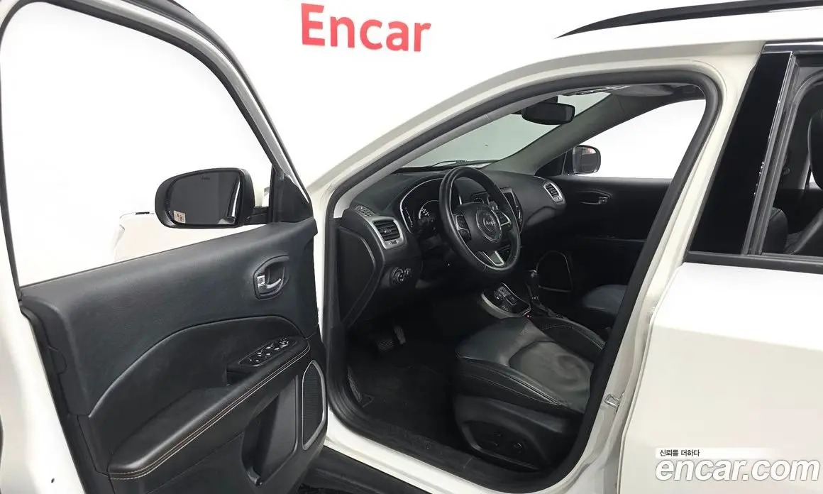 Jeep Compass 2018 2.4 автомат (гидро), фото 13