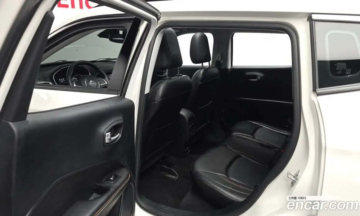 Jeep Compass 2018 2.4 автомат (гидро), фото 16