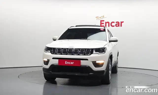 Jeep Compass 2018 2.4 автомат (гидро), миниатюра 3