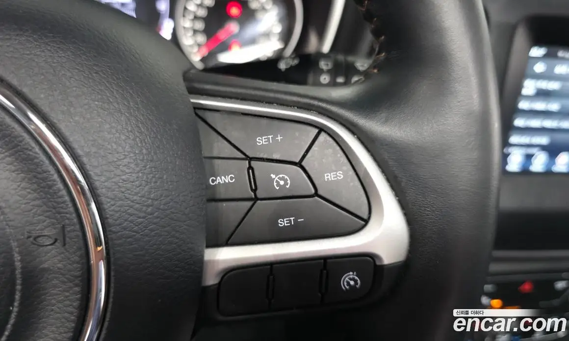 Jeep Compass 2018 2.4 автомат (гидро), фото 24
